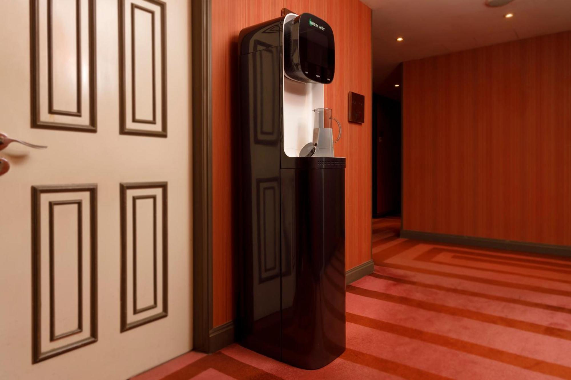 The Luxe Manor Hotel Hong Kong Exterior photo